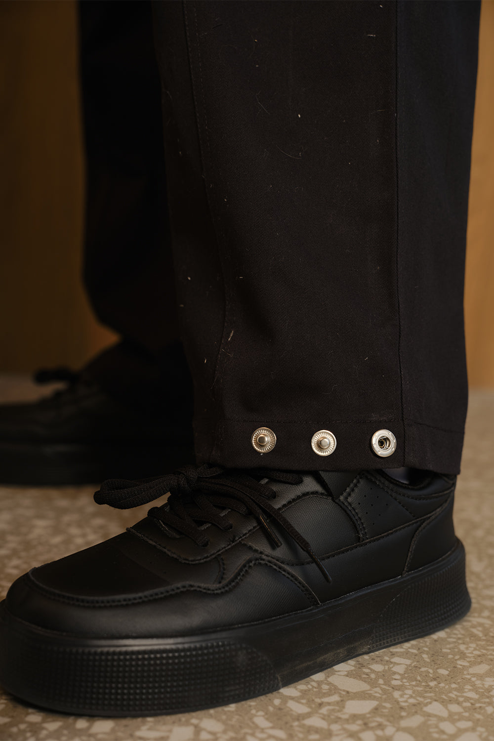 Blackout 6 Pockets Cargo Pant