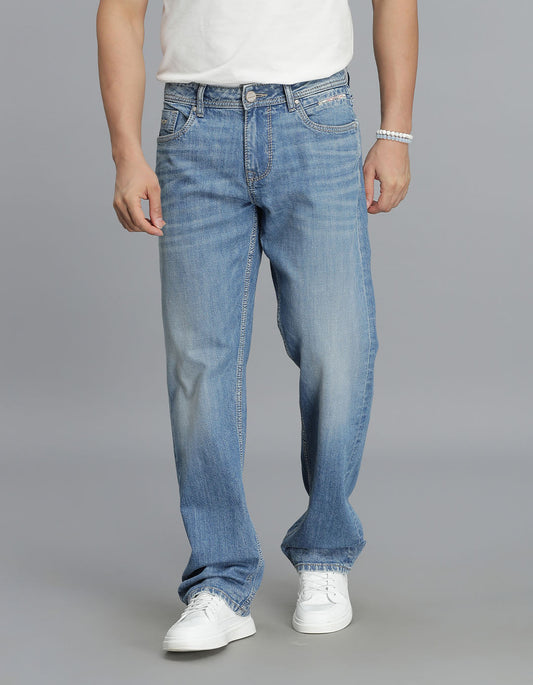Med Blue 5 Pocket Midrise, Comfort And Straight Fit jeans