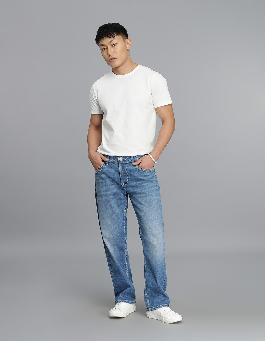 Med Blue 5 Pocket Midrise, Comfort Straight Fit Cropped Jeans