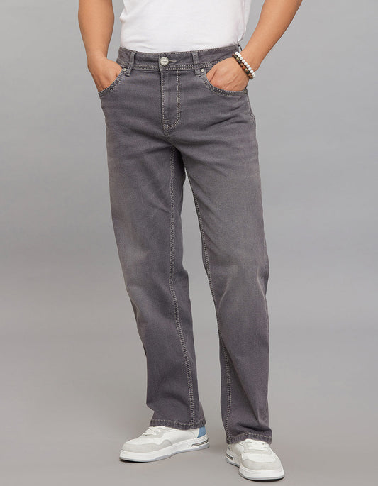 Grey 5 Pocket Midrise, Comfort And Straight Crop Length Stretch Jeans